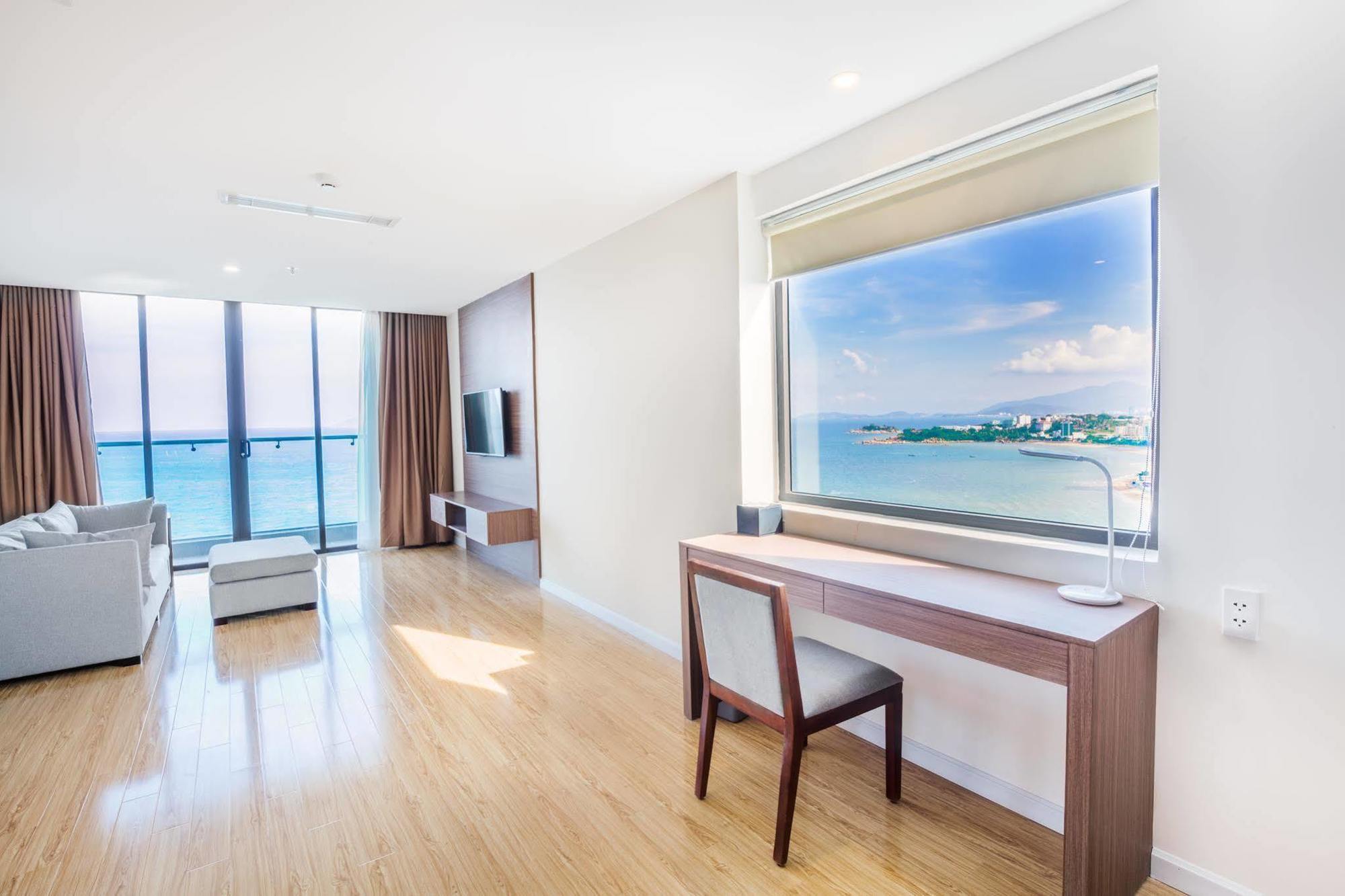 King Town Grand Hotel & Wedding Center Nha Trang Exterior foto